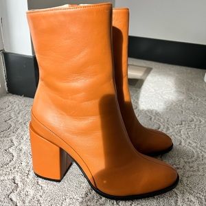 Reserved for Kelly Nye